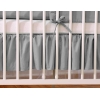 Baby tremmeseng dekorativ støv flæse-kantskjuler 120x60cm - Hanging Hearts  Antracit