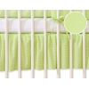Baby tremmeseng dekorativ støv flæse-kantskjuler 124x70cm - Hanging Hearts  Grøn Striber
