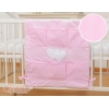 Lommeophæng til tremmeseng - Hanging Hearts  Lyserød Pink Striber