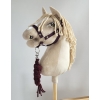Træktov til kæphest lavet af snor Blomme