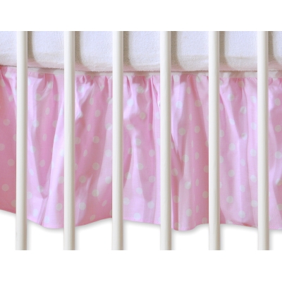 Baby tremmeseng dekorativ støv flæse-kantskjuler 124x70cm - Hanging Hearts  Lyserød Pink Polkaprikker