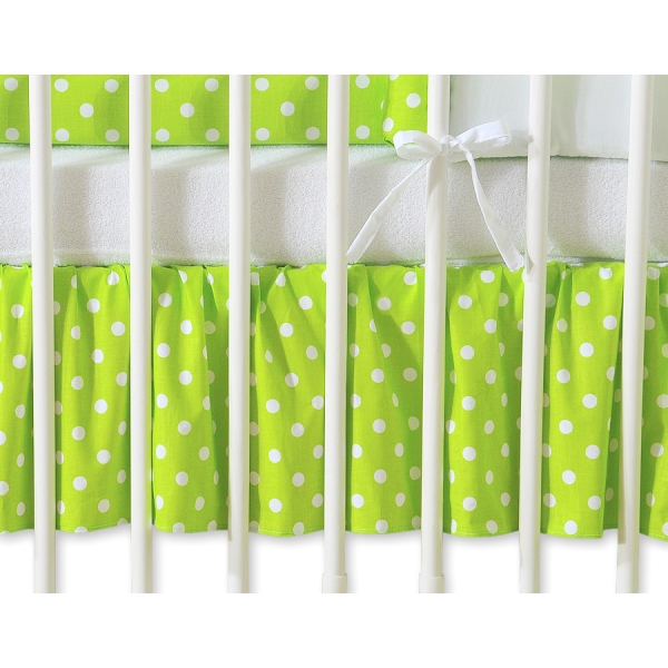 Baby tremmeseng dekorativ støv flæse-kantskjuler 124x70cm - Hanging Hearts  Grøn