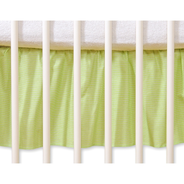 Baby tremmeseng dekorativ støv flæse-kantskjuler 124x70cm - Hanging Hearts  Grøn Striber
