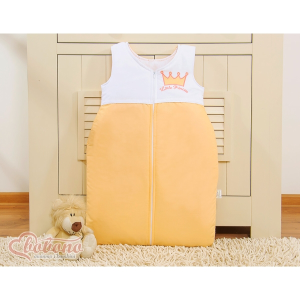 Babysovepose  Fersken