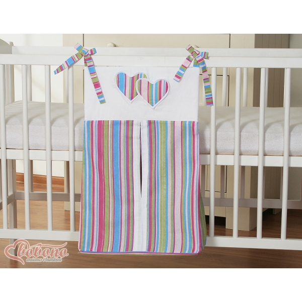 Blepose - Hanging Hearts  Lilla Striber