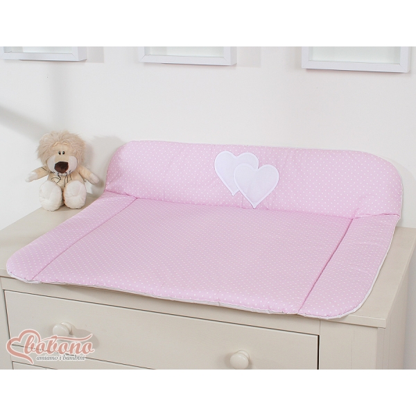 Blød baby skiftemåtte - Hanging Hearts  Lyserød Pink Polkaprikker
