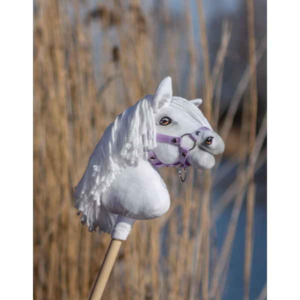 Kæphest Hvid Hobby Horse A4