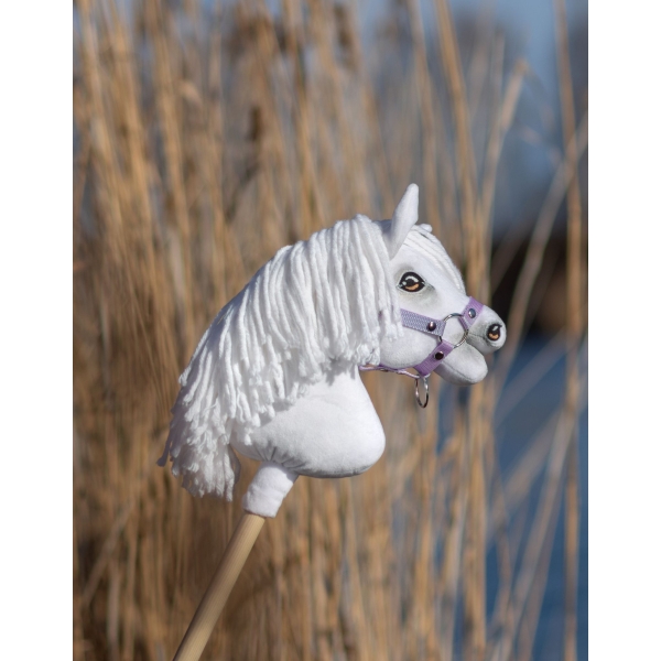 Kæphest Hvid Hobby Horse A4