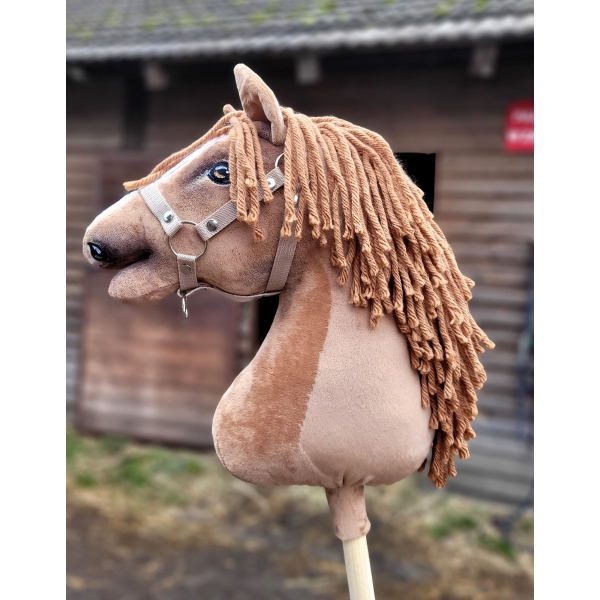 Kæphest Lys Kastanje Hobby Horse A3 Premium
