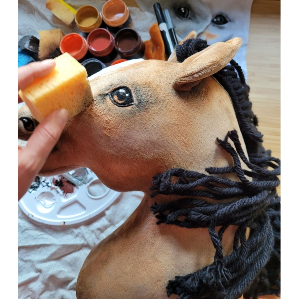 Kæphest Mørk Kastanje Hobby Horse A3