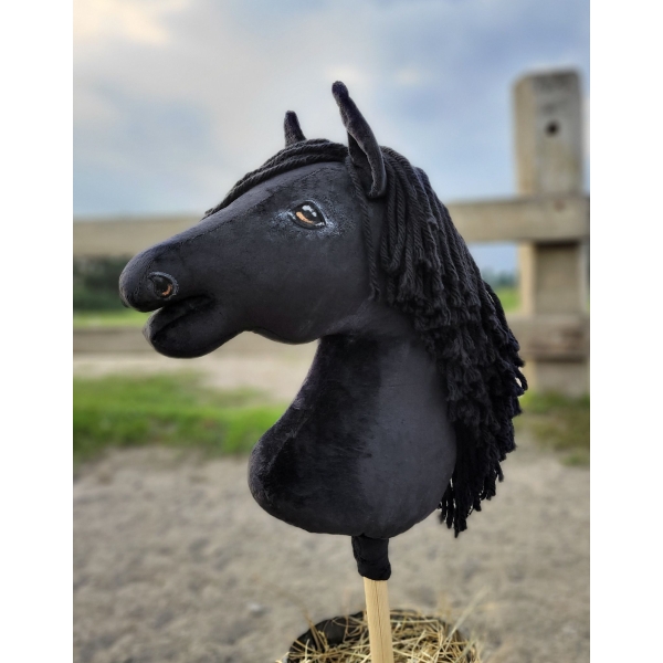 Kæphest Sort Hobby Horse A3