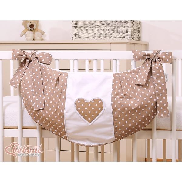 Legetøjspose til tremmeseng - Hanging Hearts  Polkaprikker
